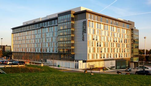 centennial bg1 Centennial College